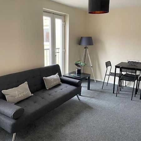 Lovely 1 Bedroom Studio Apartment - מרת'יר טידפיל מראה חיצוני תמונה
